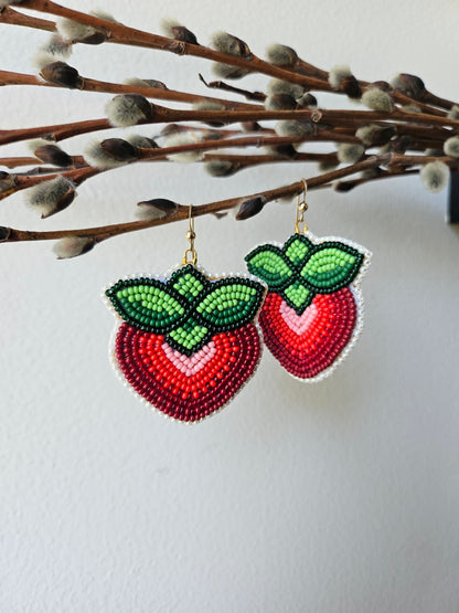 Odemin (Strawberry) Earrings